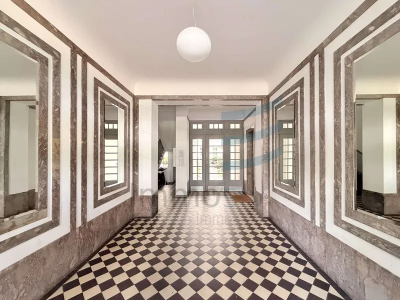 Exklusives Dachgeschoss-Loft mit Panoramaglasdach & Funkturmblick – Alt-Charlottenburg — photo 1